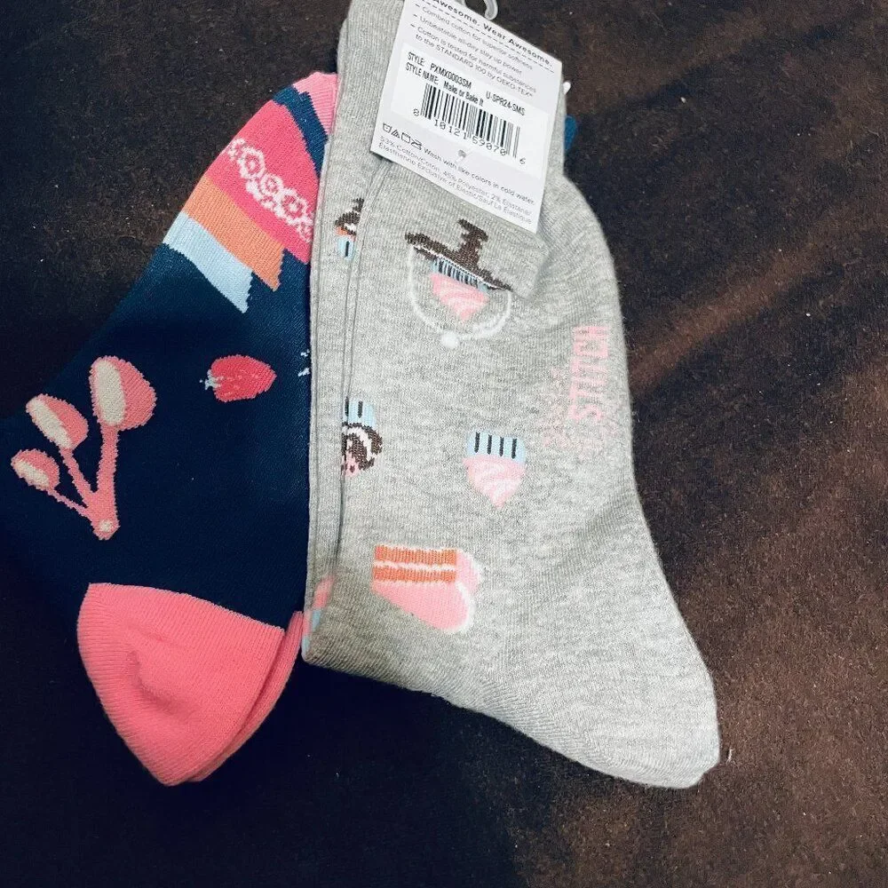 2 Pairs Sock It To Me Stitch Socks Navy Grey Baking Theme Kitchen Cake Pie